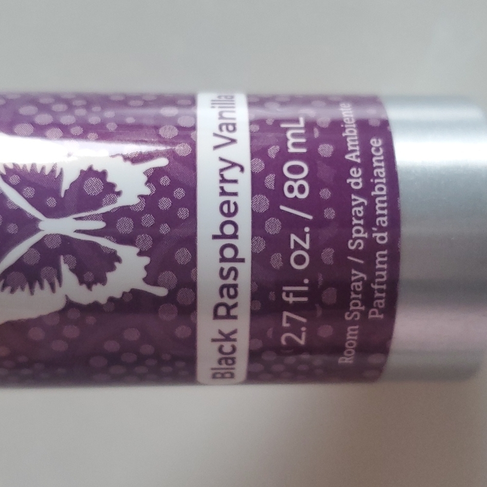 Scentsy Room Spray - Black Raspberry Vanilla - Picture 2 of 3